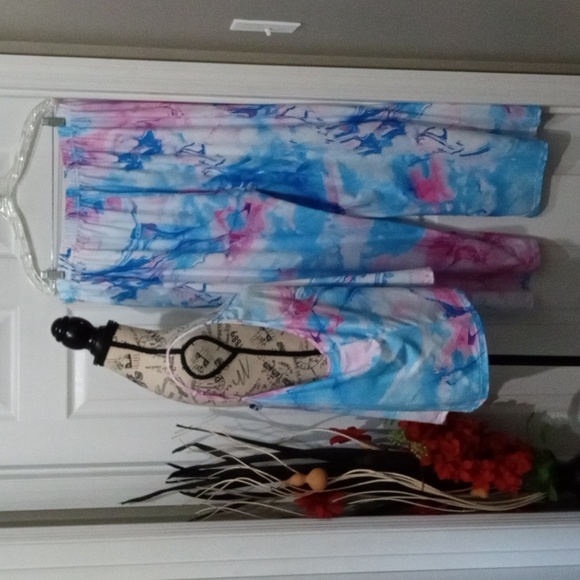 New! Women Plus Size 2pc Comfy Pajama Sets - Picture 3 of 5